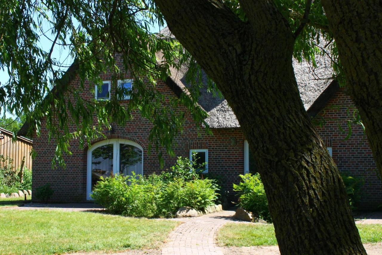 Ferienwohnung 1 Im Boehler Haubarg Sankt Peter-Ording Bagian luar foto