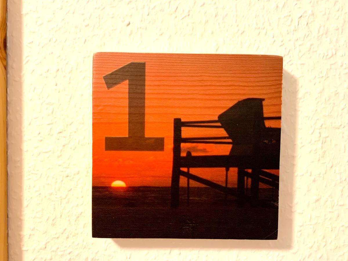 Ferienwohnung 1 Im Boehler Haubarg Sankt Peter-Ording Bagian luar foto